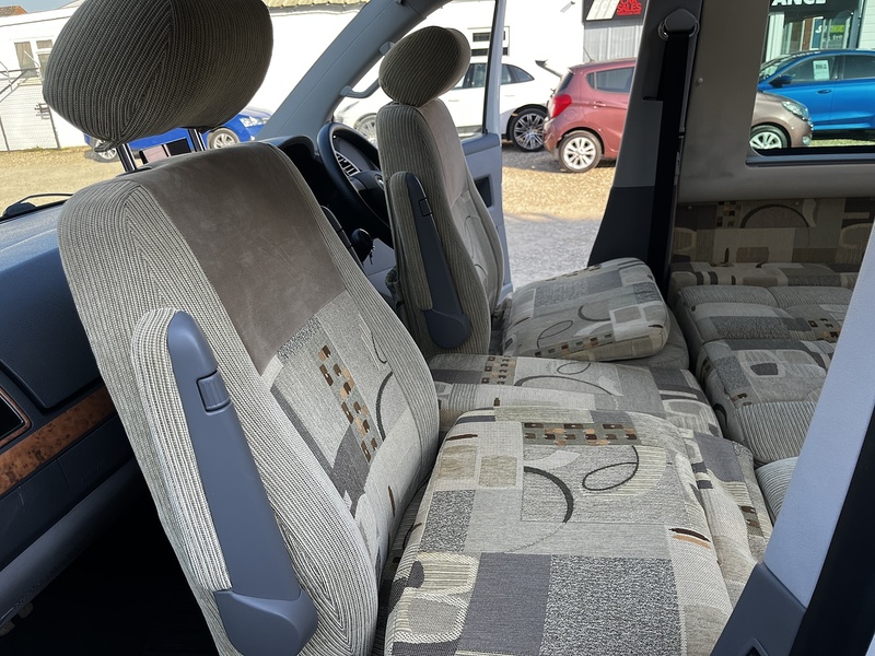 Volkswagen Transporter AUTOSLEEPER TOPAZ LE TDI T32 - U302