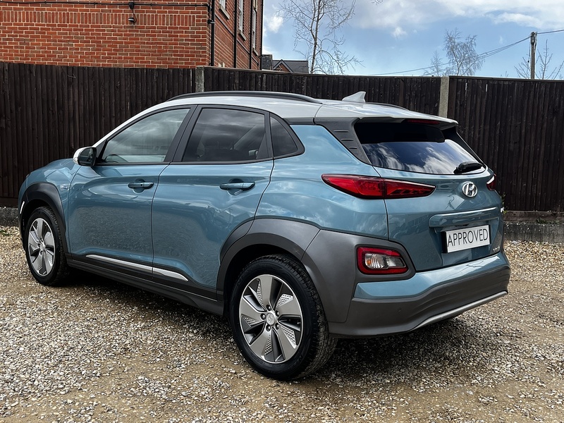 Hyundai KONA Premium SE - U306