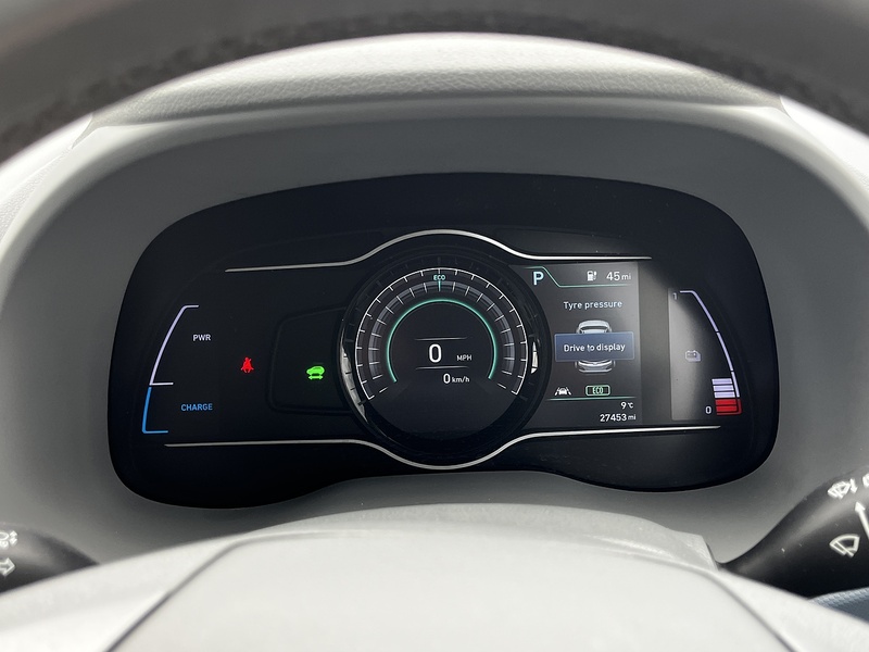 Hyundai KONA Premium SE - U306