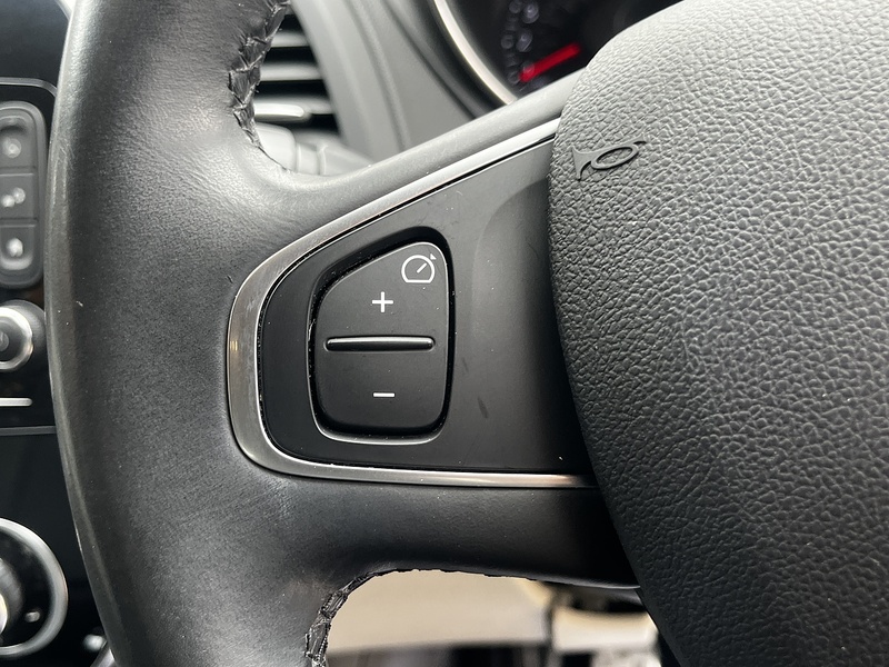 Renault Captur TCe ENERGY GT Line - U307