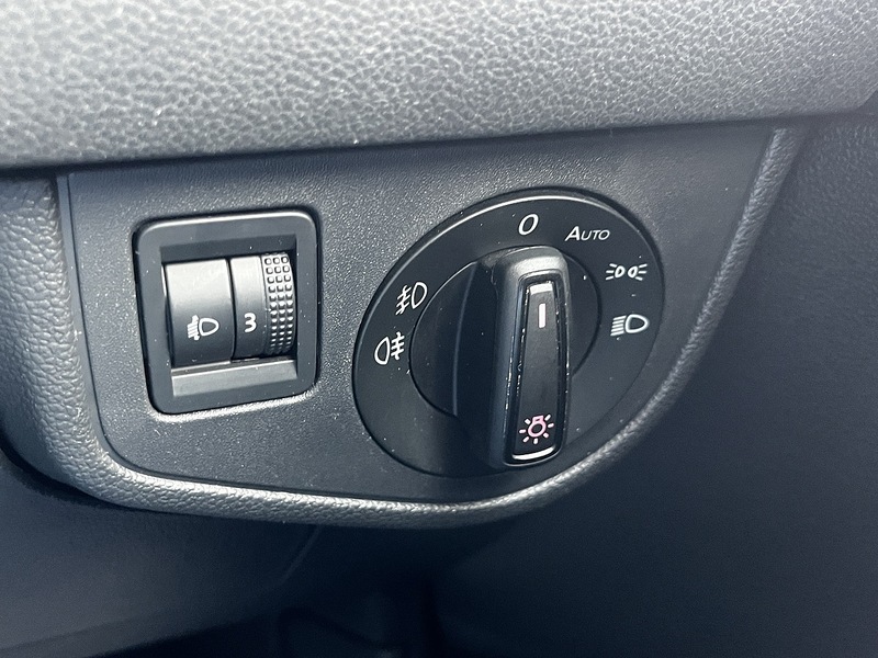 Volkswagen Polo TSI R-Line - U316