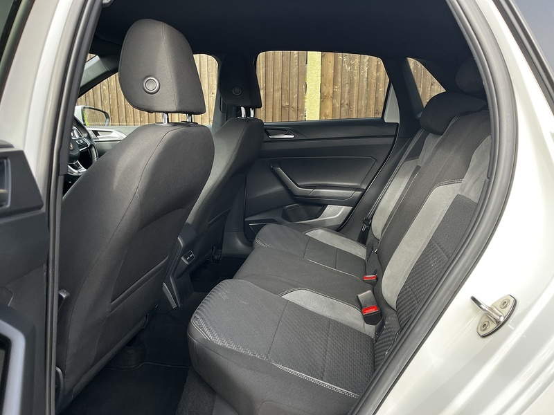 Volkswagen Polo TSI R-Line - U316