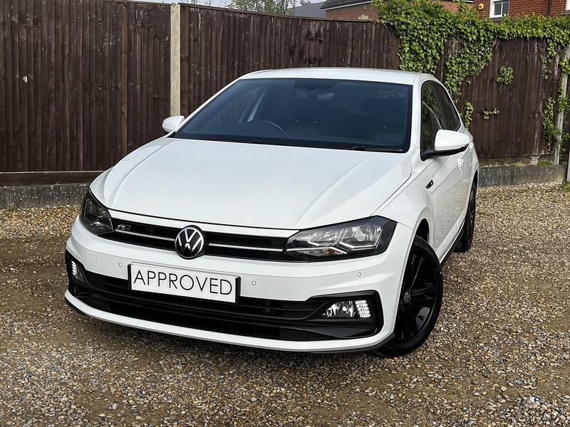 Volkswagen Polo TSI R-Line - U316