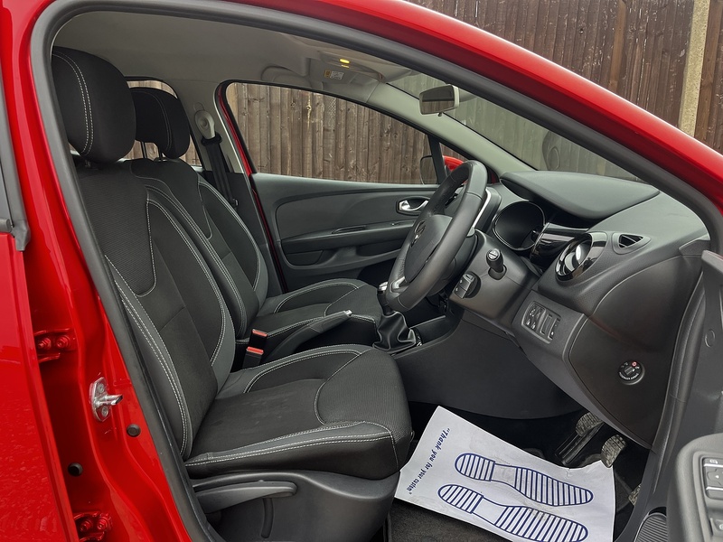 Renault Clio TCe Dynamique Nav - U317