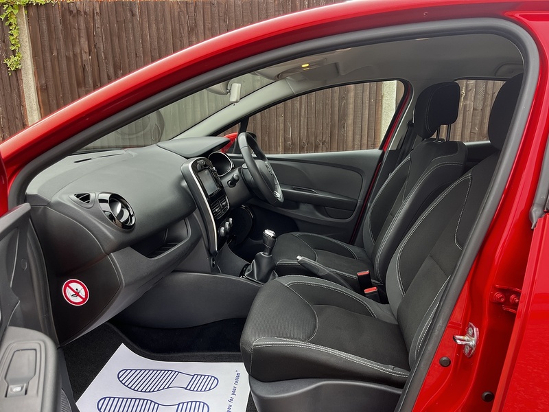 Renault Clio TCe Dynamique Nav - U317
