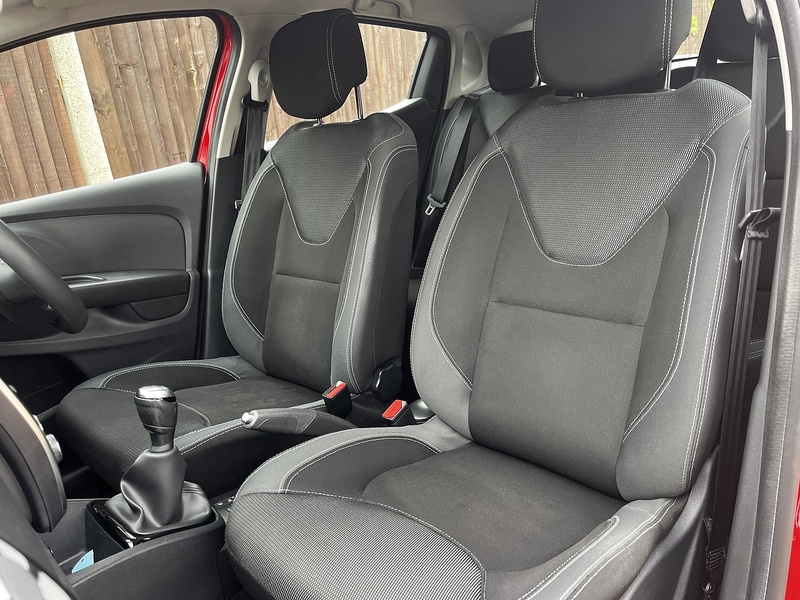 Renault Clio TCe Dynamique Nav - U317