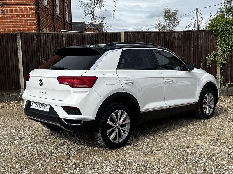 Volkswagen T-Roc TSI Design - U319