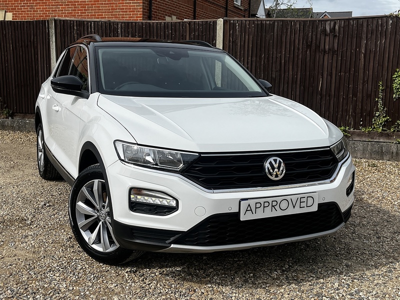 Volkswagen T-Roc TSI Design - U319