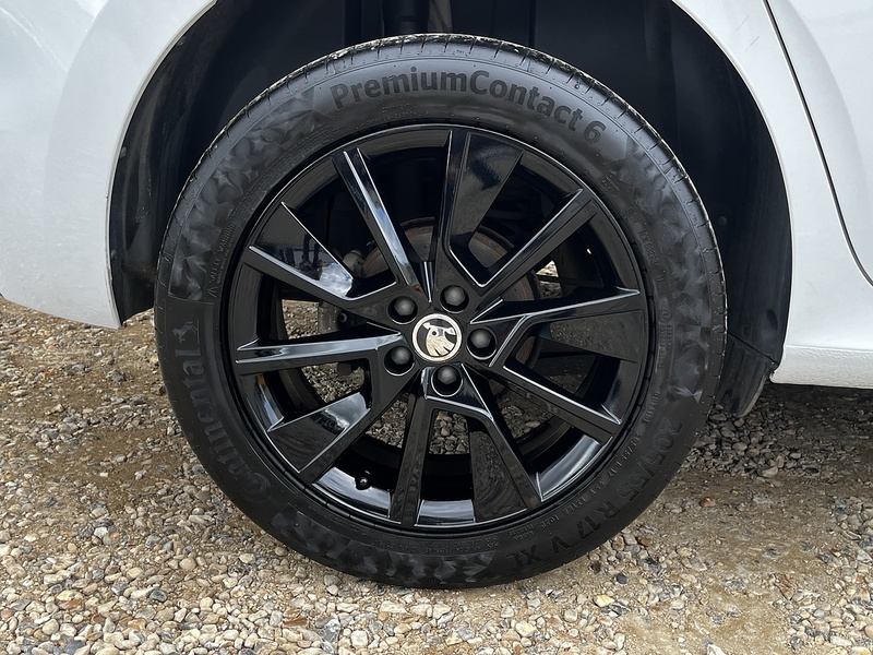 Skoda Kamiq TSI SE - U320