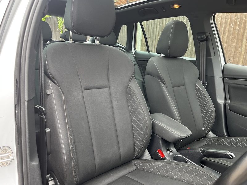 Skoda Kamiq TSI SE - U320