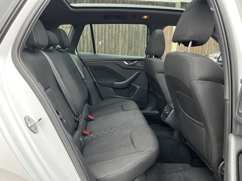 Skoda Kamiq TSI SE - U320