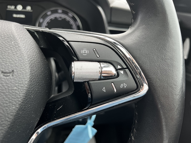 Skoda Kamiq TSI SE - U320