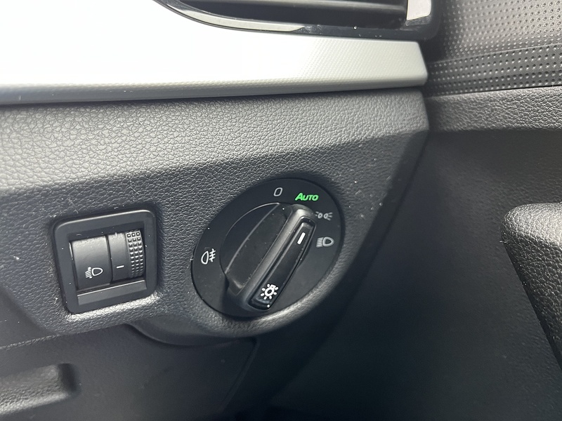 Skoda Kamiq TSI SE - U320