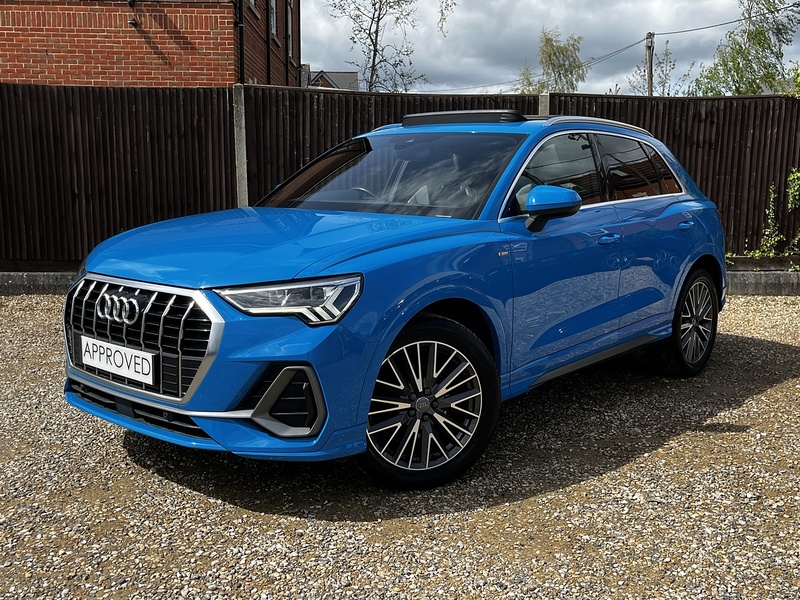 Audi Q3 TFSI CoD S line - U321