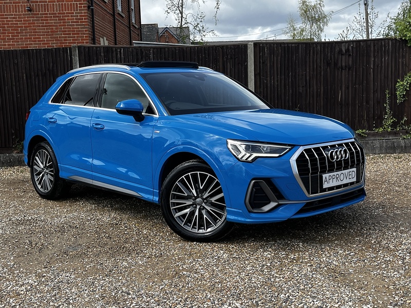 Audi Q3 TFSI CoD S line - U321