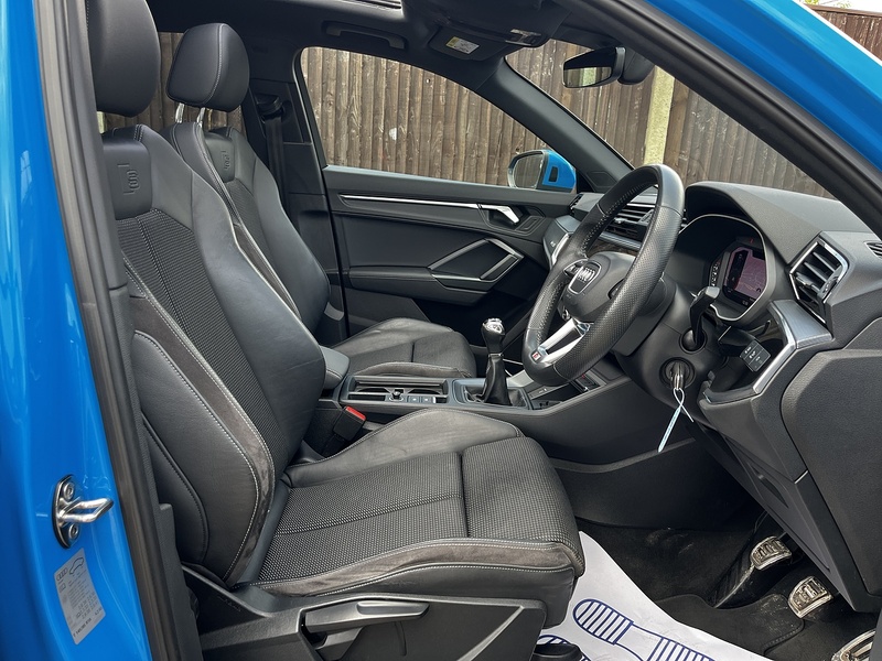 Audi Q3 TFSI CoD S line - U321