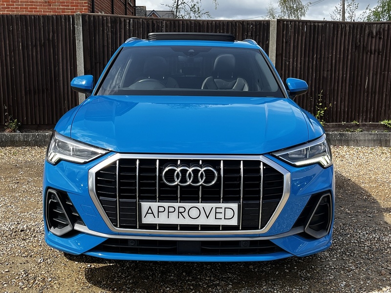 Audi Q3 TFSI CoD S line - U321