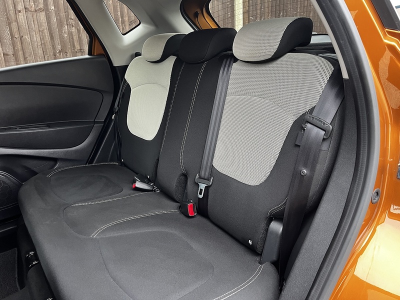 Renault Captur TCe ENERGY Iconic - U322