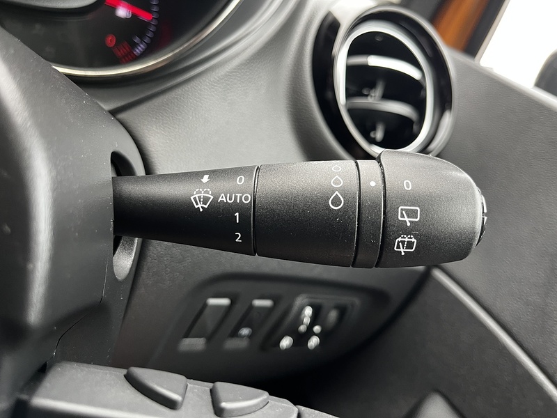 Renault Captur TCe ENERGY Iconic - U322