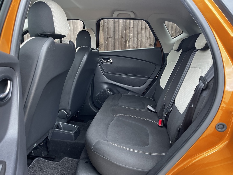 Renault Captur TCe ENERGY Iconic - U322