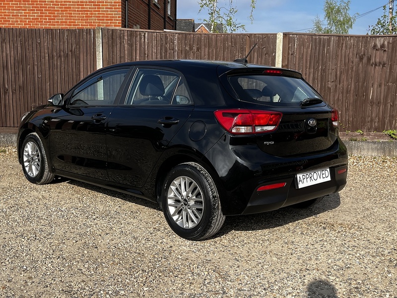 Kia Rio 2 - U324