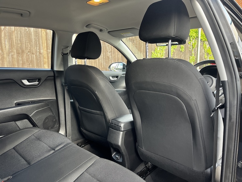 Kia Rio 2 - U324