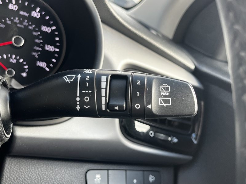 Kia Rio 2 - U324