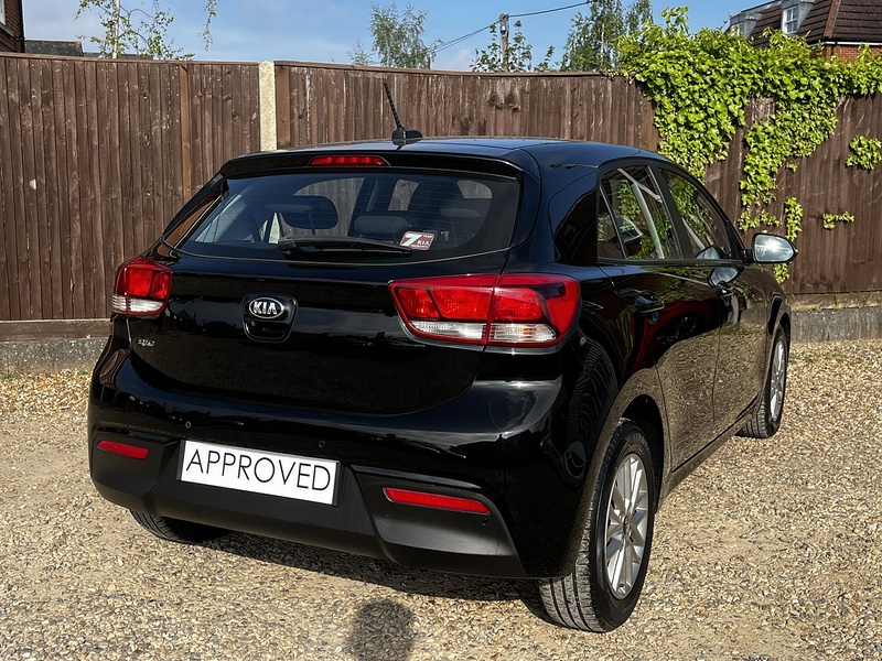 Kia Rio 2 - U324