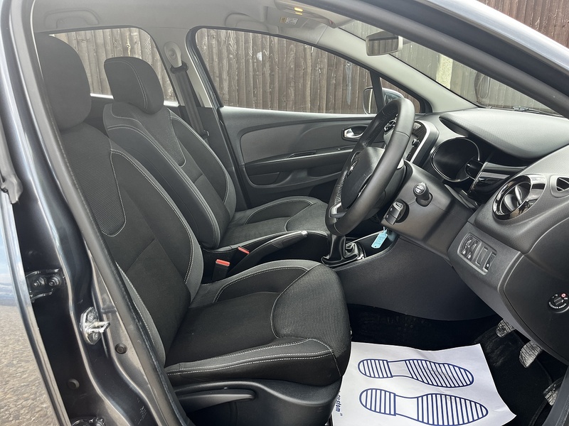 Renault Clio TCe Dynamique Nav - U332