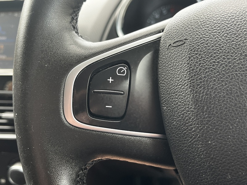 Renault Clio TCe Dynamique Nav - U332