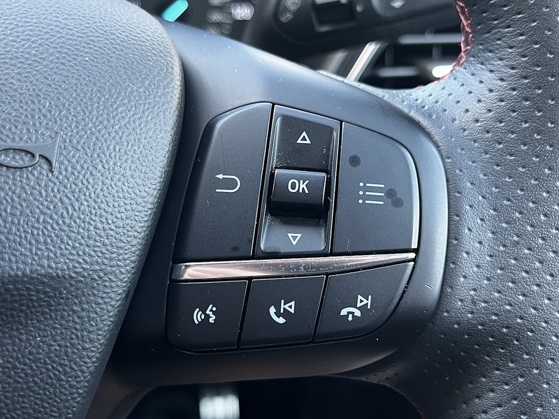 Ford Fiesta T EcoBoost MHEV ST-Line Edition - U334
