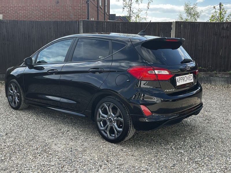 Ford Fiesta T EcoBoost MHEV ST-Line Edition - U334