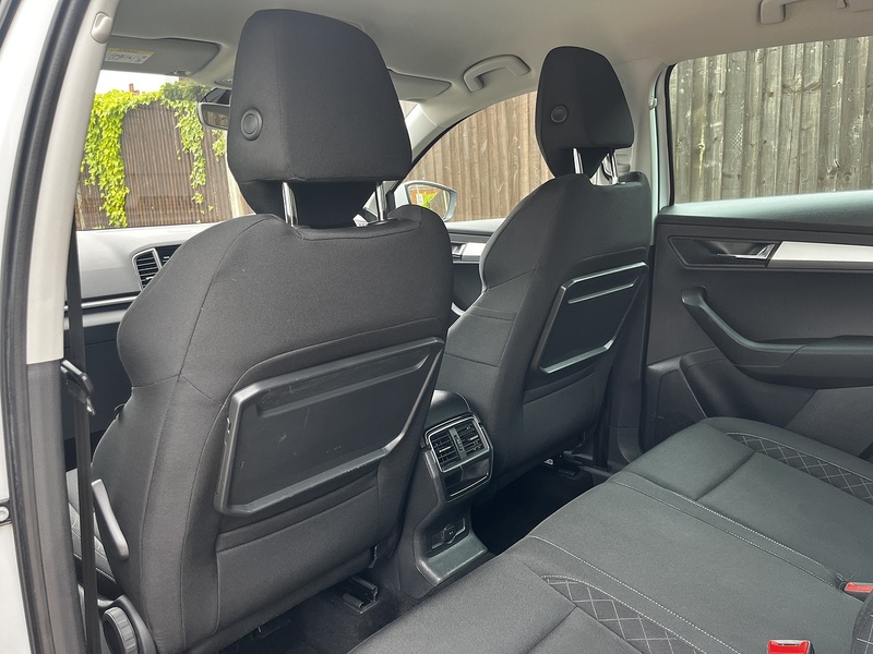 Skoda Karoq TSI SE Nav Plus - U336