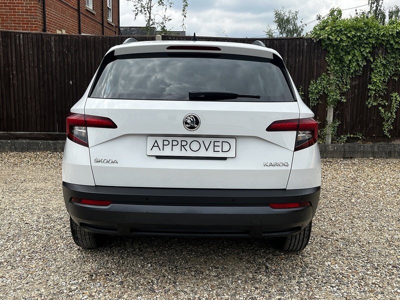 Skoda Karoq TSI SE Nav Plus - U336