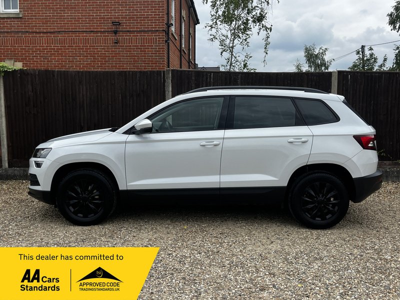 Skoda Karoq TSI SE Nav Plus - U336