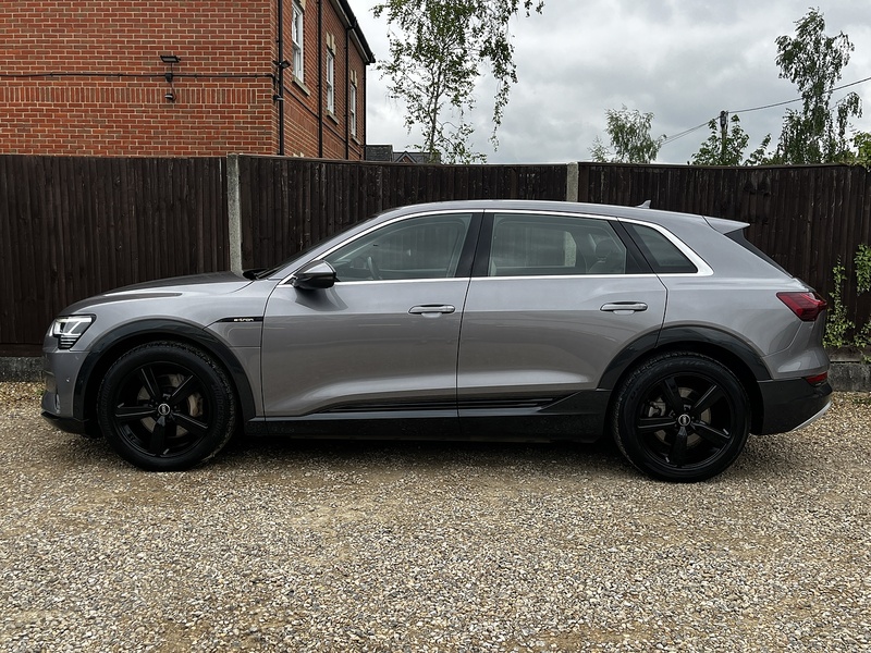 Audi e-tron Technik - U337