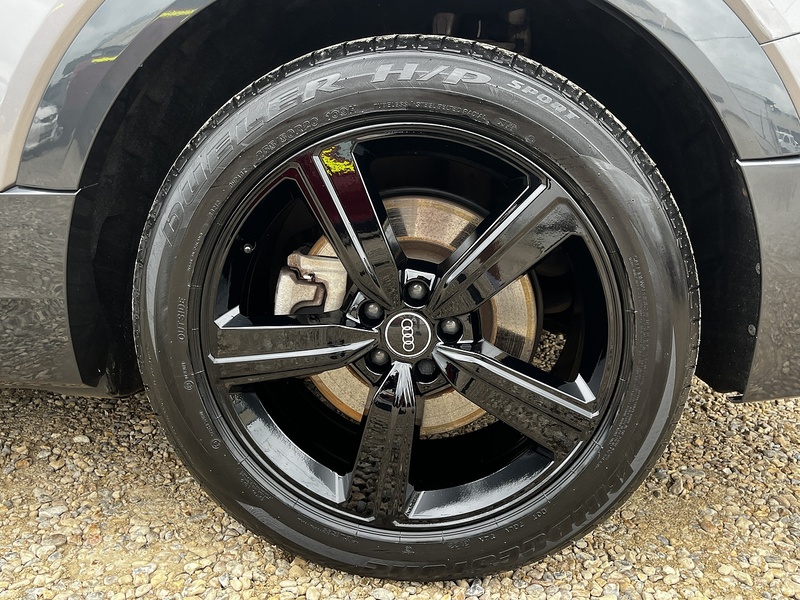 Audi e-tron Technik - U337
