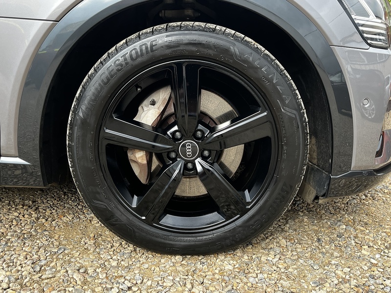 Audi e-tron Technik - U337