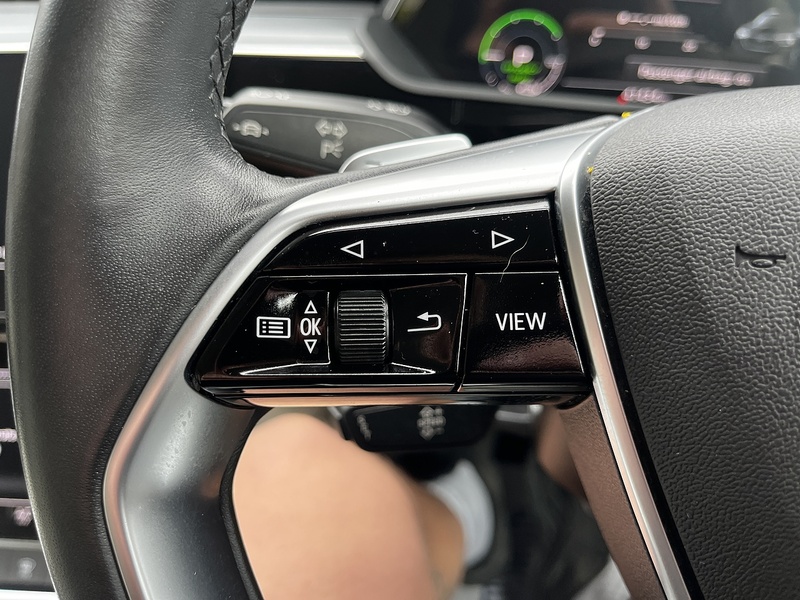 Audi e-tron Technik - U337