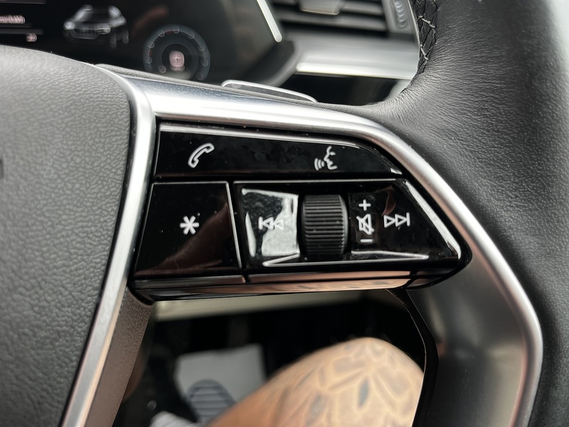 Audi e-tron Technik - U337