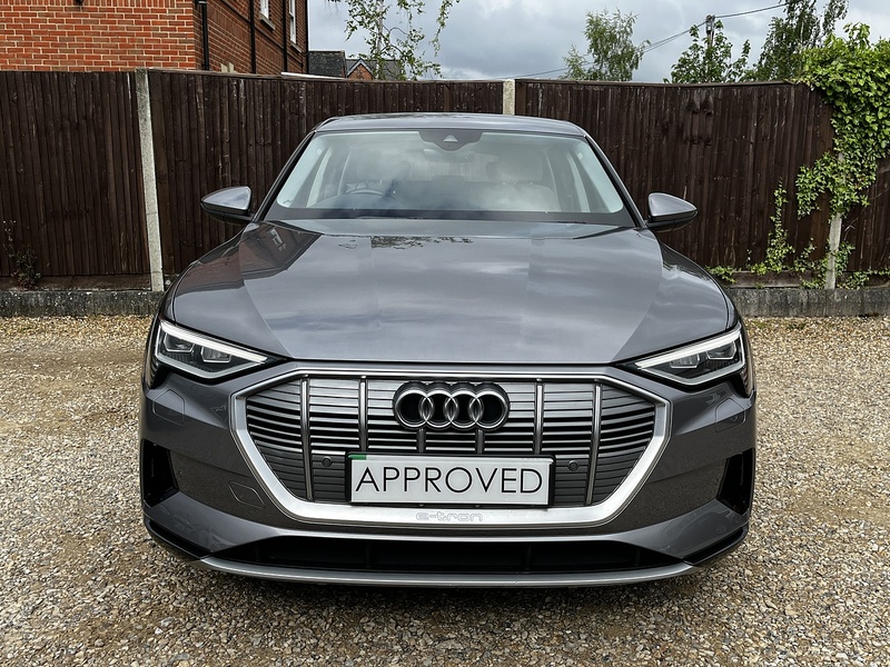 Audi e-tron Technik - U337