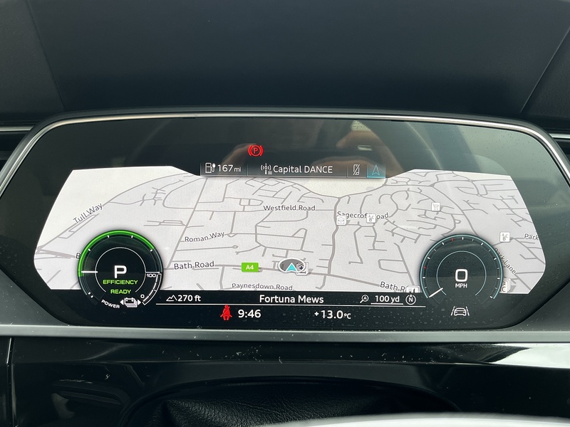 Audi e-tron Technik - U337