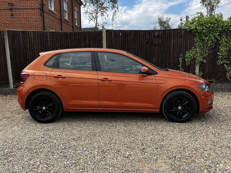 Volkswagen Polo SE - U338