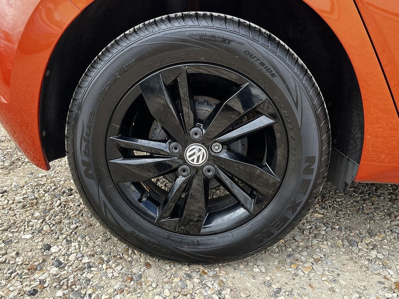 Volkswagen Polo SE - U338