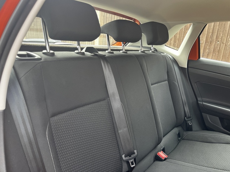 Volkswagen Polo SE - U338