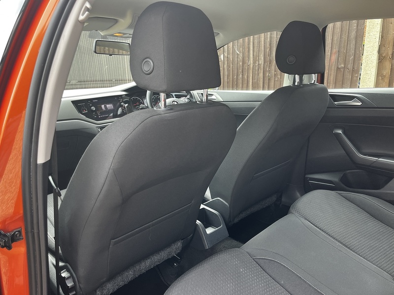 Volkswagen Polo SE - U338