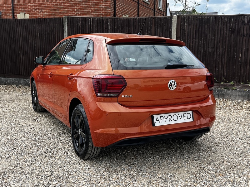 Volkswagen Polo SE - U338