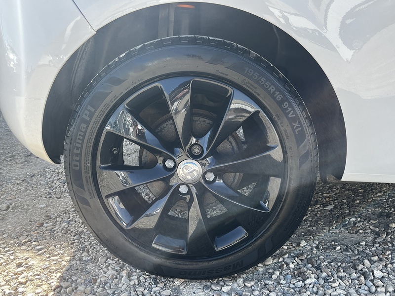 Vauxhall Corsa i ecoTEC Energy - U341