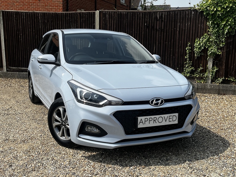 Hyundai i20 SE Launch Edition - U349