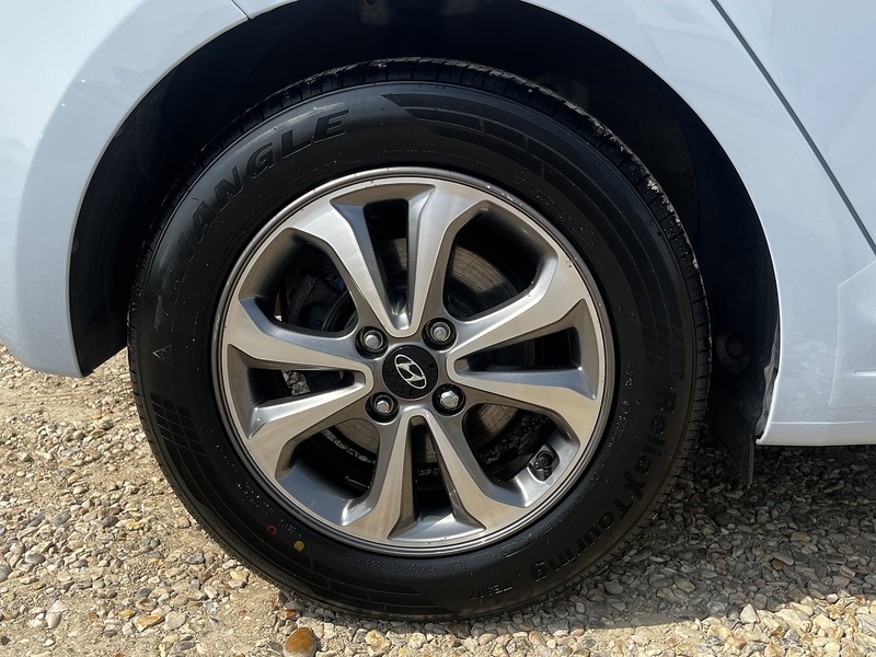 Hyundai i20 SE Launch Edition - U349